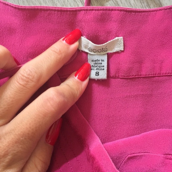 Urban Outfitters Top - Picture 2 of 2